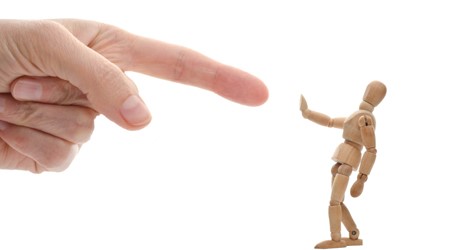 انتقاد غیر منصفانه