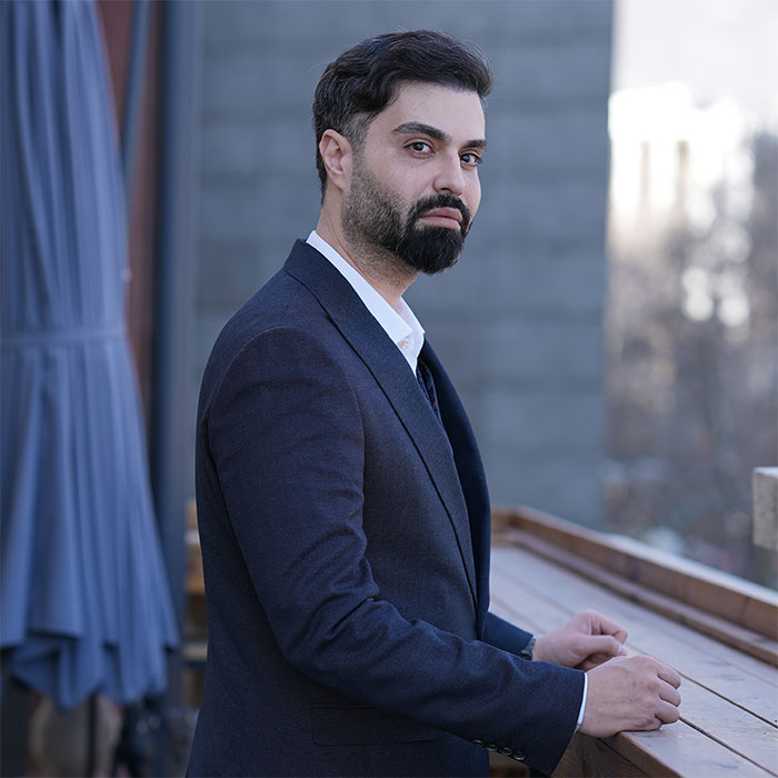 ماکان آریا پارسا کارآفرین خوش فکر ایرانی