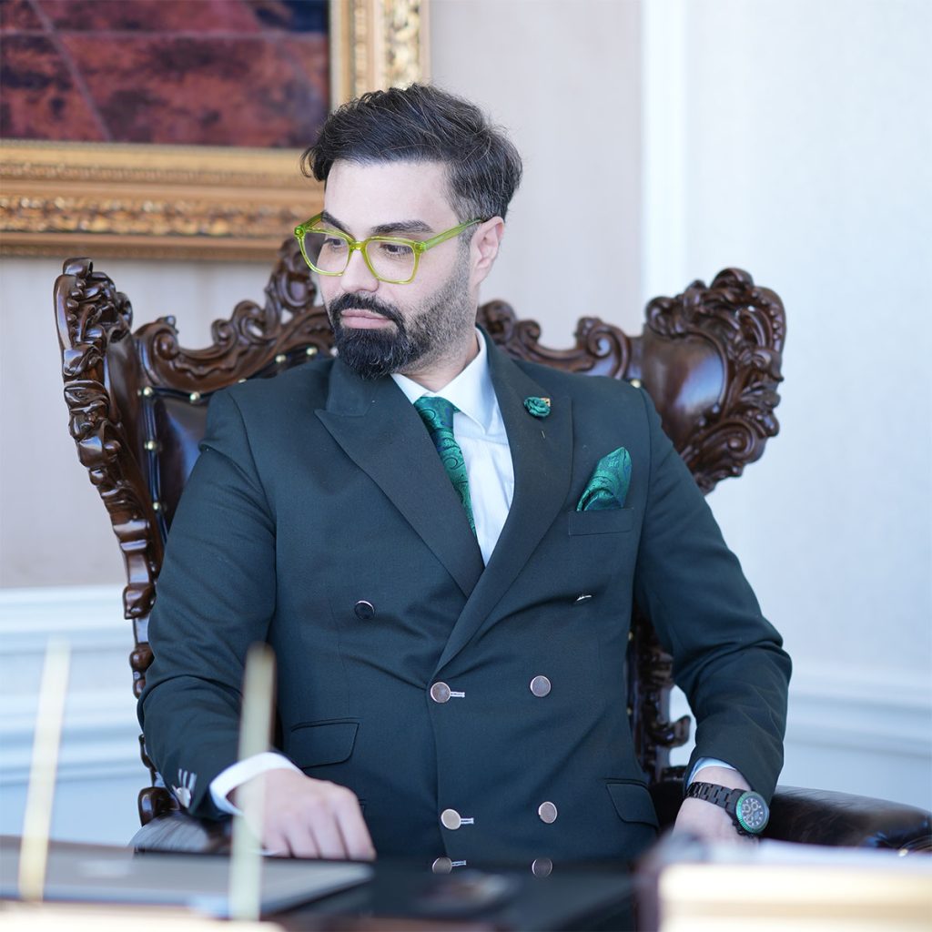 دکتر ماکان اریا پارسا در سخنرانی کارآفرینان موفق