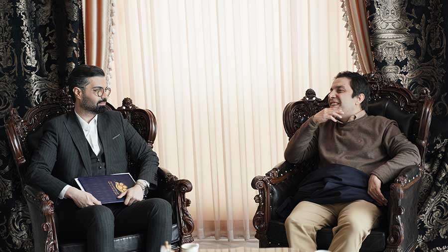 چرا ماکان آریا پارسا اینقدر جذاب بازی می کند