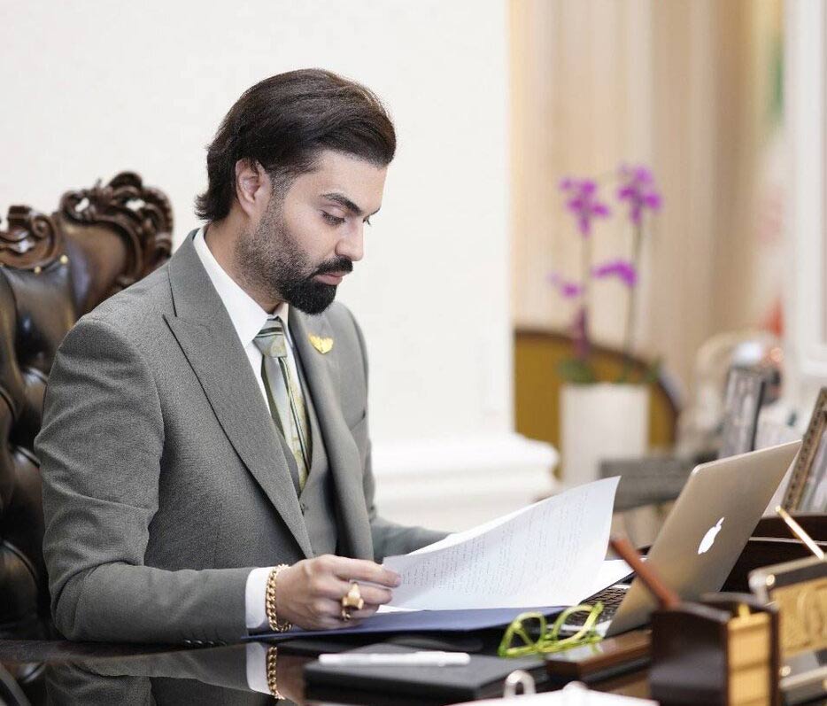 کتاب های ماکان آریا پارسا